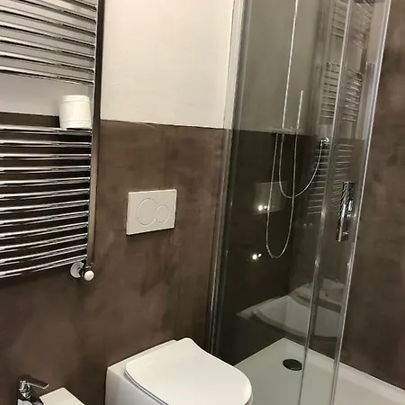 Ombra Del Gigante Suites Bologne