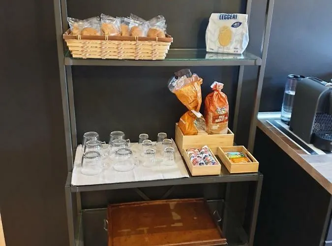 בית הארחה Ombra Del Gigante Suites *